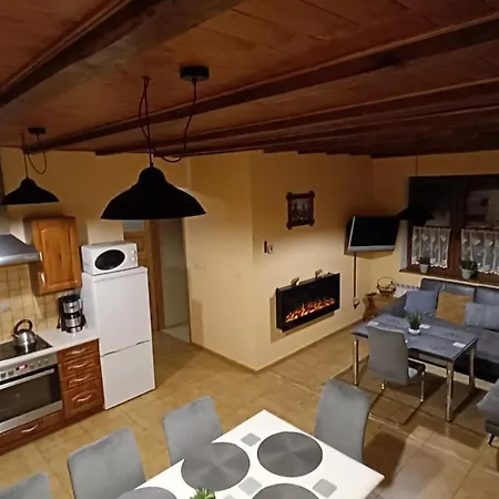 アパート Sudecka Ostoja Z Balia I Sauna ルバフカ