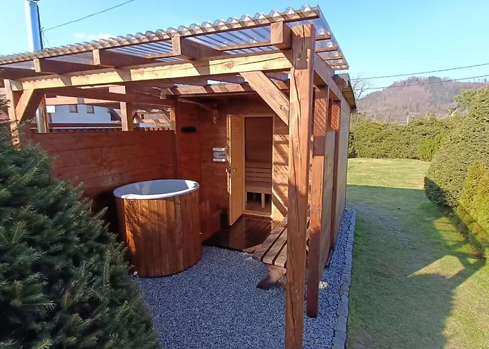 Sudecka Ostoja Z Balia I Sauna لوبافكا