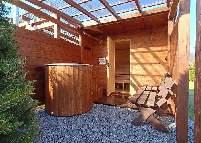 Sudecka Ostoja Z Balia I Sauna لوبافكا